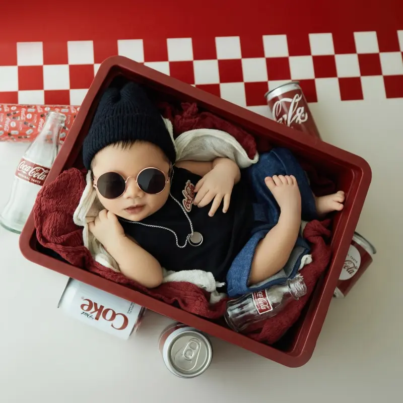 Coke Theme Set - Newborn Photography Props - Image 3